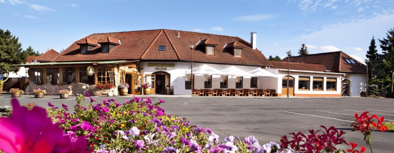 Celnice Hotel 4*